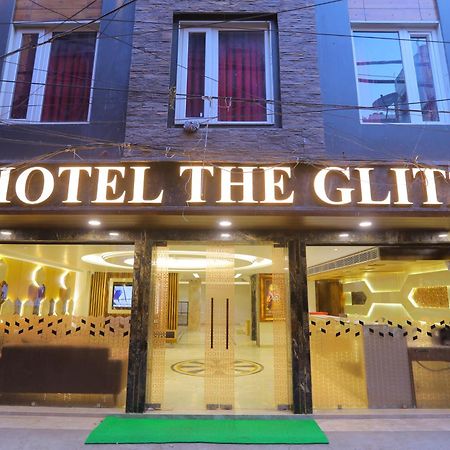 Hotel Glitz - Walk In From New Delhi Railway Station Exteriér fotografie
