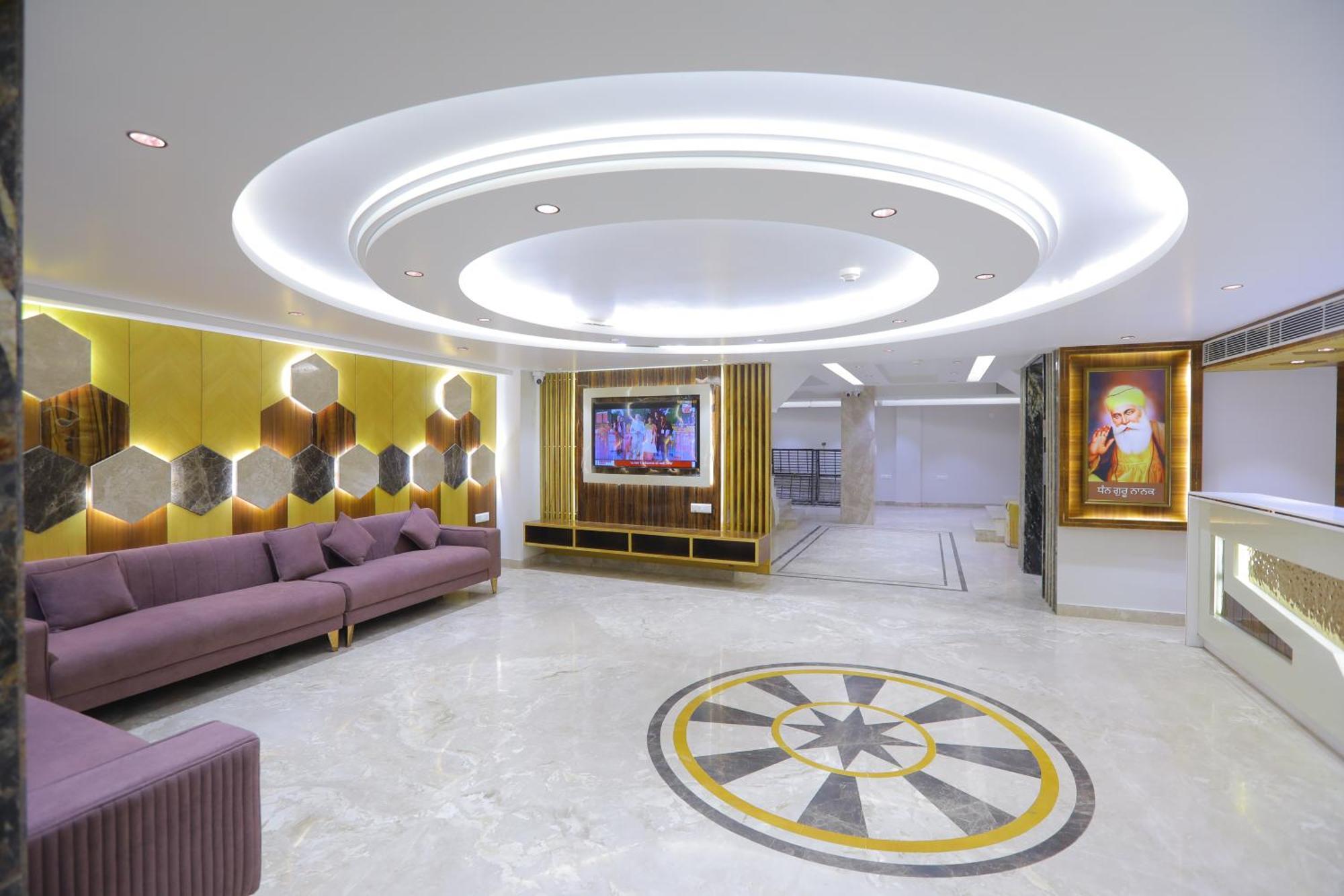 Hotel Glitz - Walk In From New Delhi Railway Station Exteriér fotografie