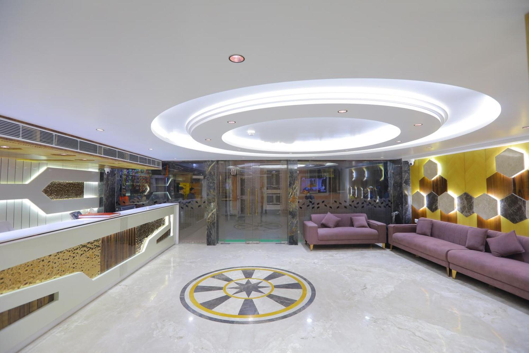 Hotel Glitz - Walk In From New Delhi Railway Station Exteriér fotografie