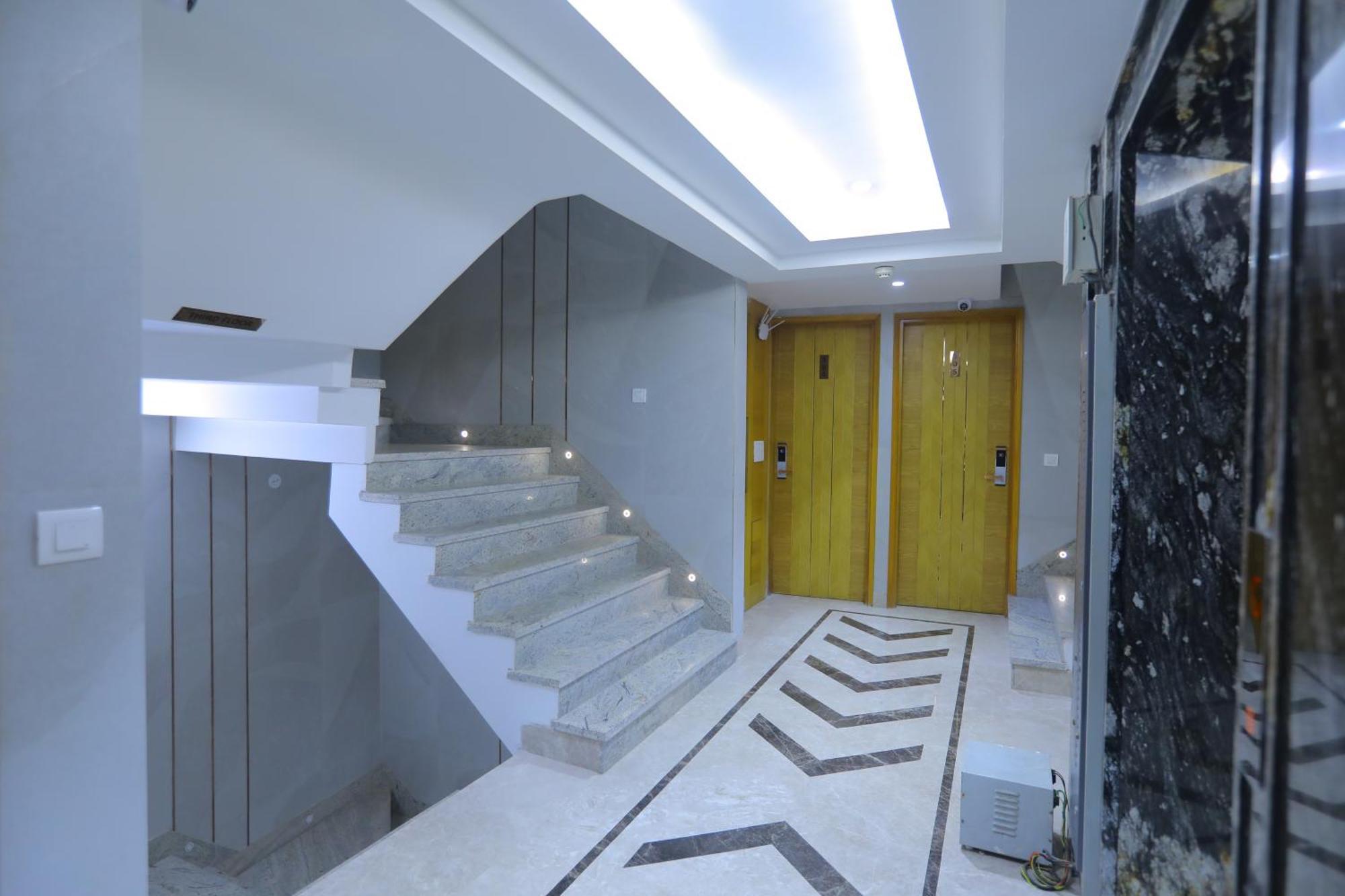 Hotel Glitz - Walk In From New Delhi Railway Station Exteriér fotografie