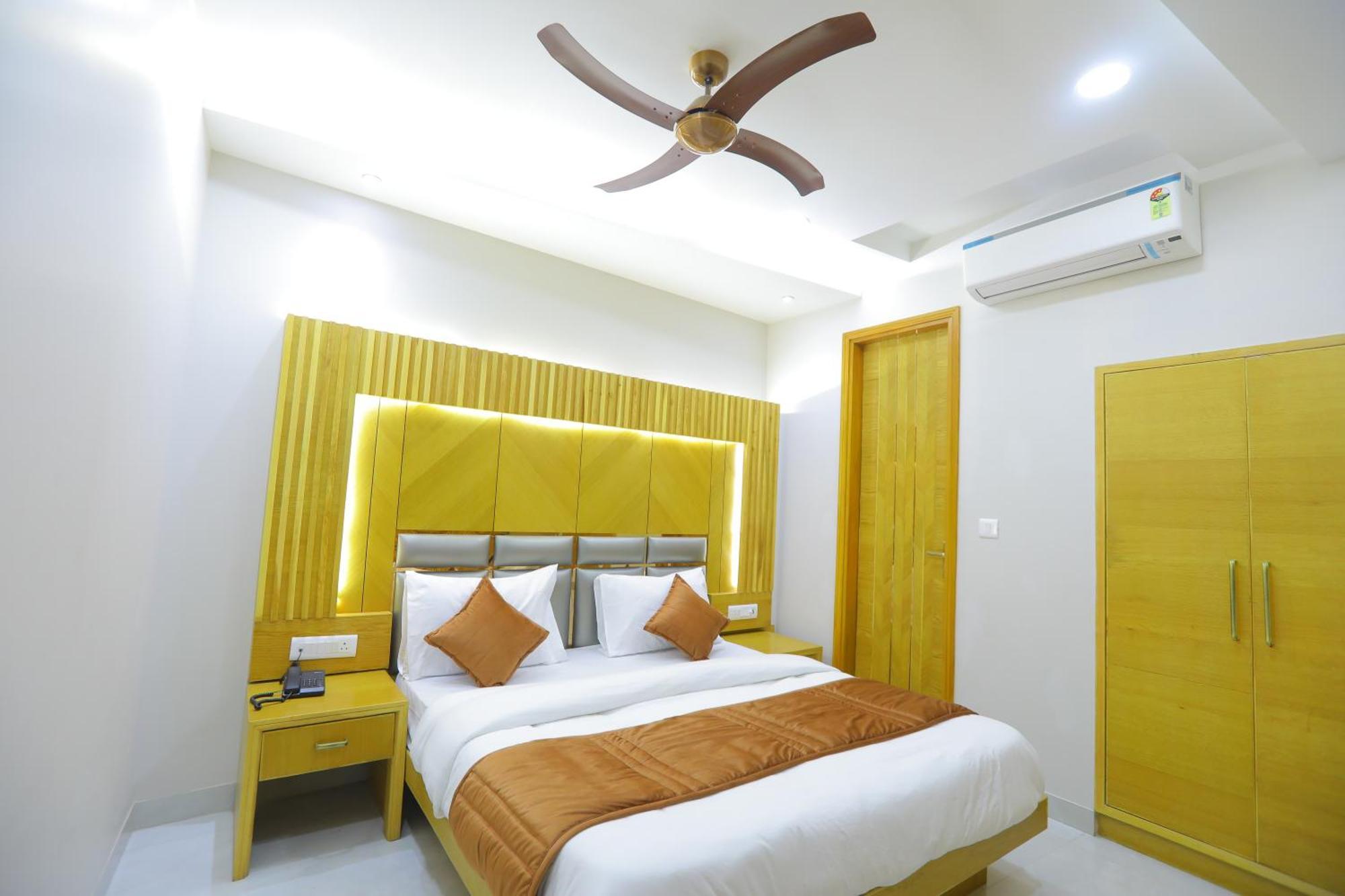 Hotel Glitz - Walk In From New Delhi Railway Station Exteriér fotografie