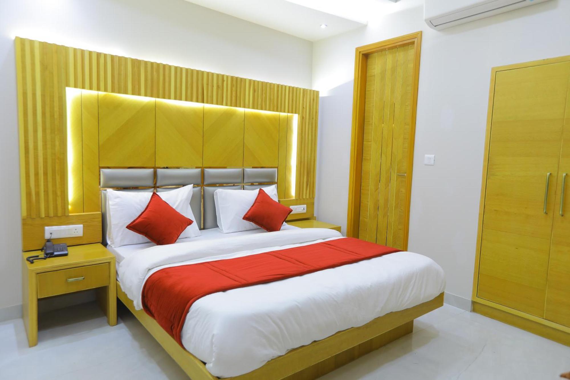Hotel Glitz - Walk In From New Delhi Railway Station Exteriér fotografie